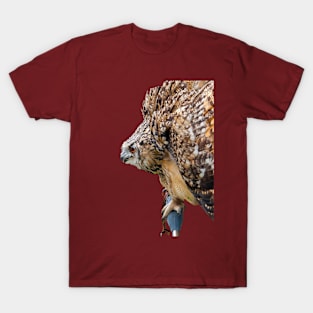 Eagle Owl threat display T-Shirt